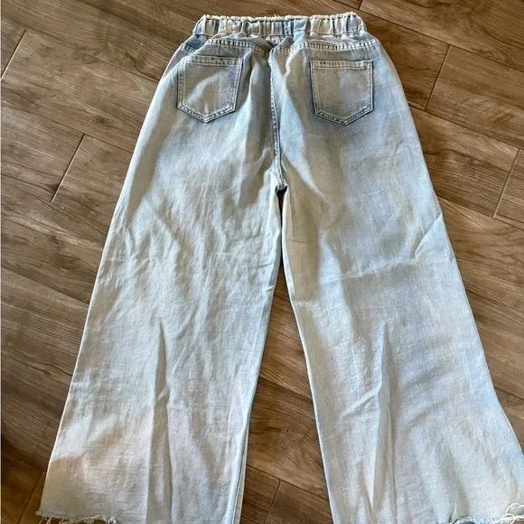 POL Distressed Wide-Leg Pants - Picture 3 of 4